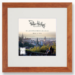 Peter Hadley Nina 20x20 cm. bruin, houten fotolijst met Passepartout 13x13 cm.