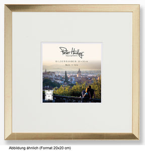 Peter Hadley Nina 20x20 cm. goud, houten fotolijst met Passepartout 13x13 cm.