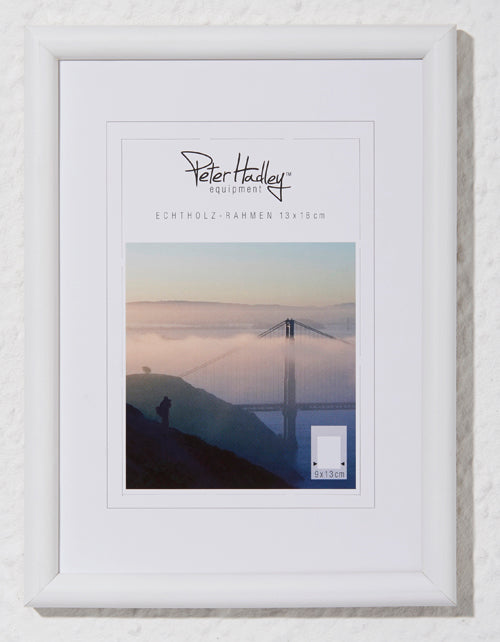 Peter Hadley Rondo 30x40 cm. Wit houten fotolijst