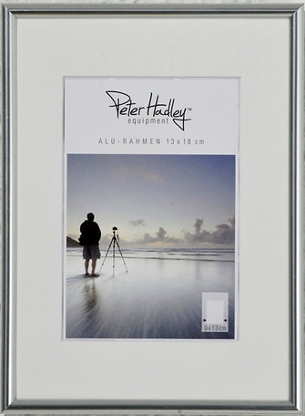 Peter Hadley Tibet aluminium lijst 13x18 cm. glanzend zilver