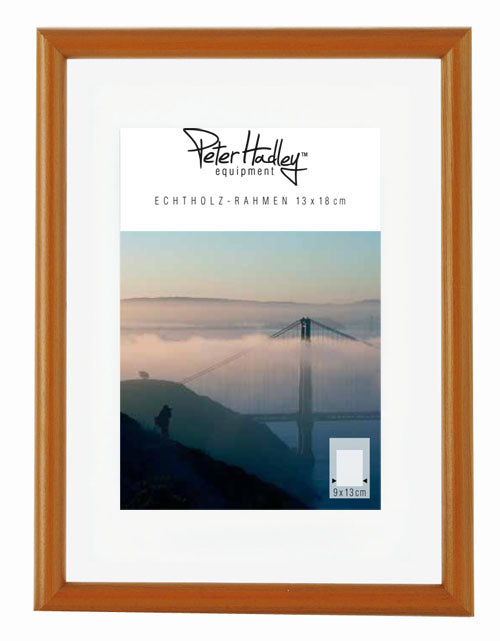 Peter Hadley Rondo 30x40 cm. Lichtbruin houten fotolijst