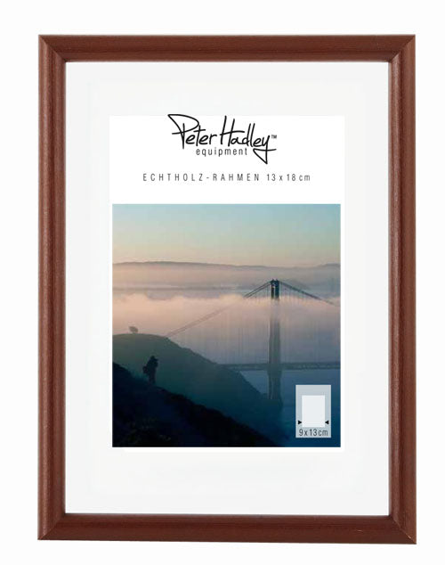 Peter Hadley Rondo 15x20 cm. Donkerbruin houten fotolijst