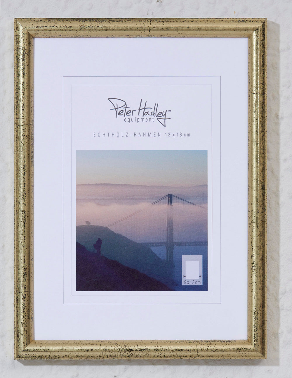 Peter Hadley Rondo 9x13 cm. Goud houten fotolijst